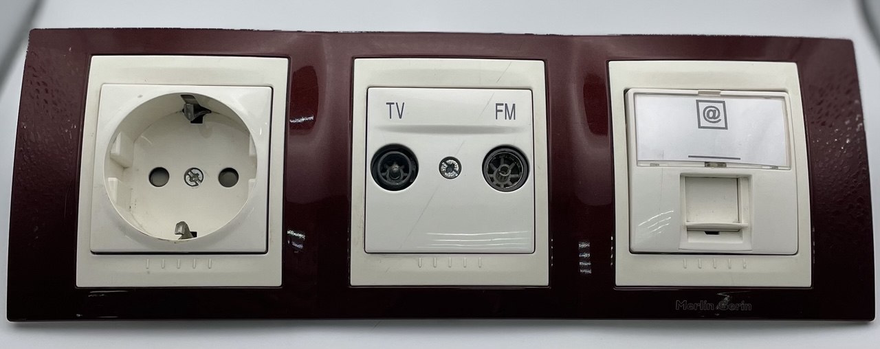MG блок 3+я рамка 1-я роз.+TV +FM+RG45 